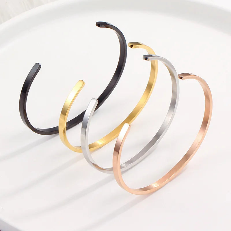 Flat Cuff - Black Color